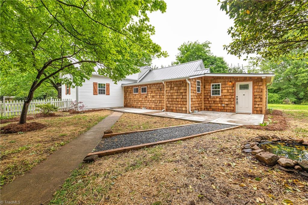 1978 Angell Road Mocksville, NC 27028 - Photo 7 of 35 Gallery Image 7