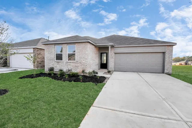 $2,100 | 934 Garden Path Drive, Willis, TX 77378