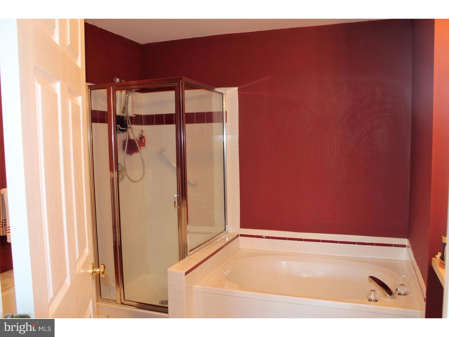 5079 Raintree Court Doylestown, PA 18902 - Photo 13 of 19 Gallery Image 13