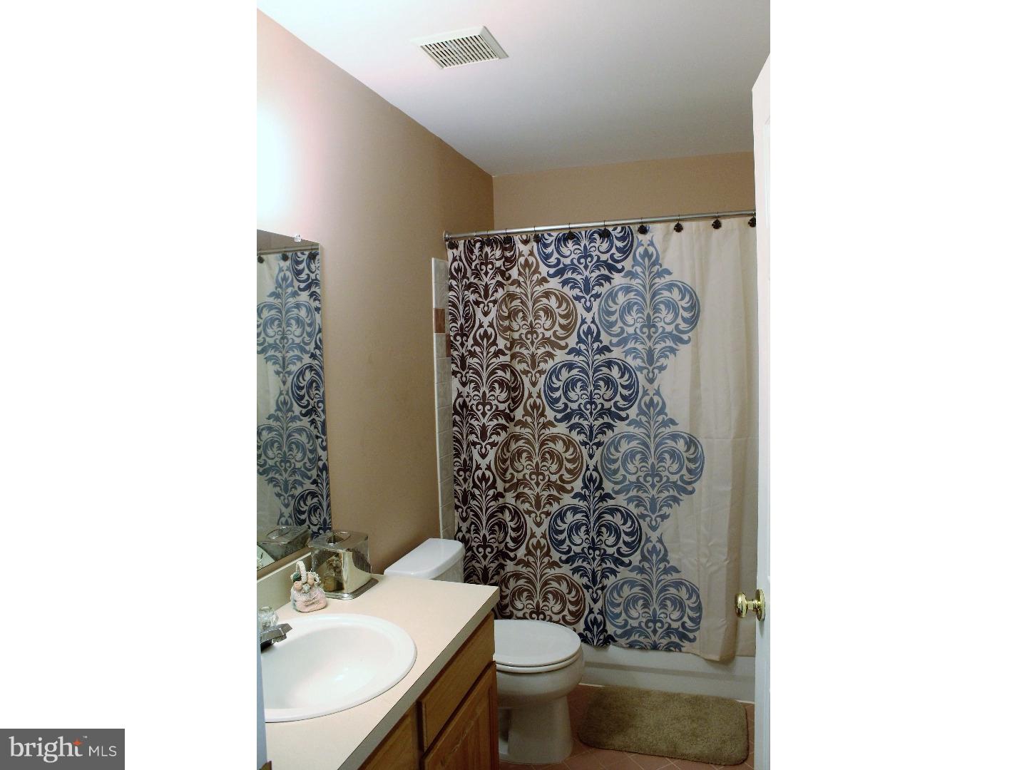5079 Raintree Court Doylestown, PA 18902 - Photo 16 of 19 Gallery Image 16