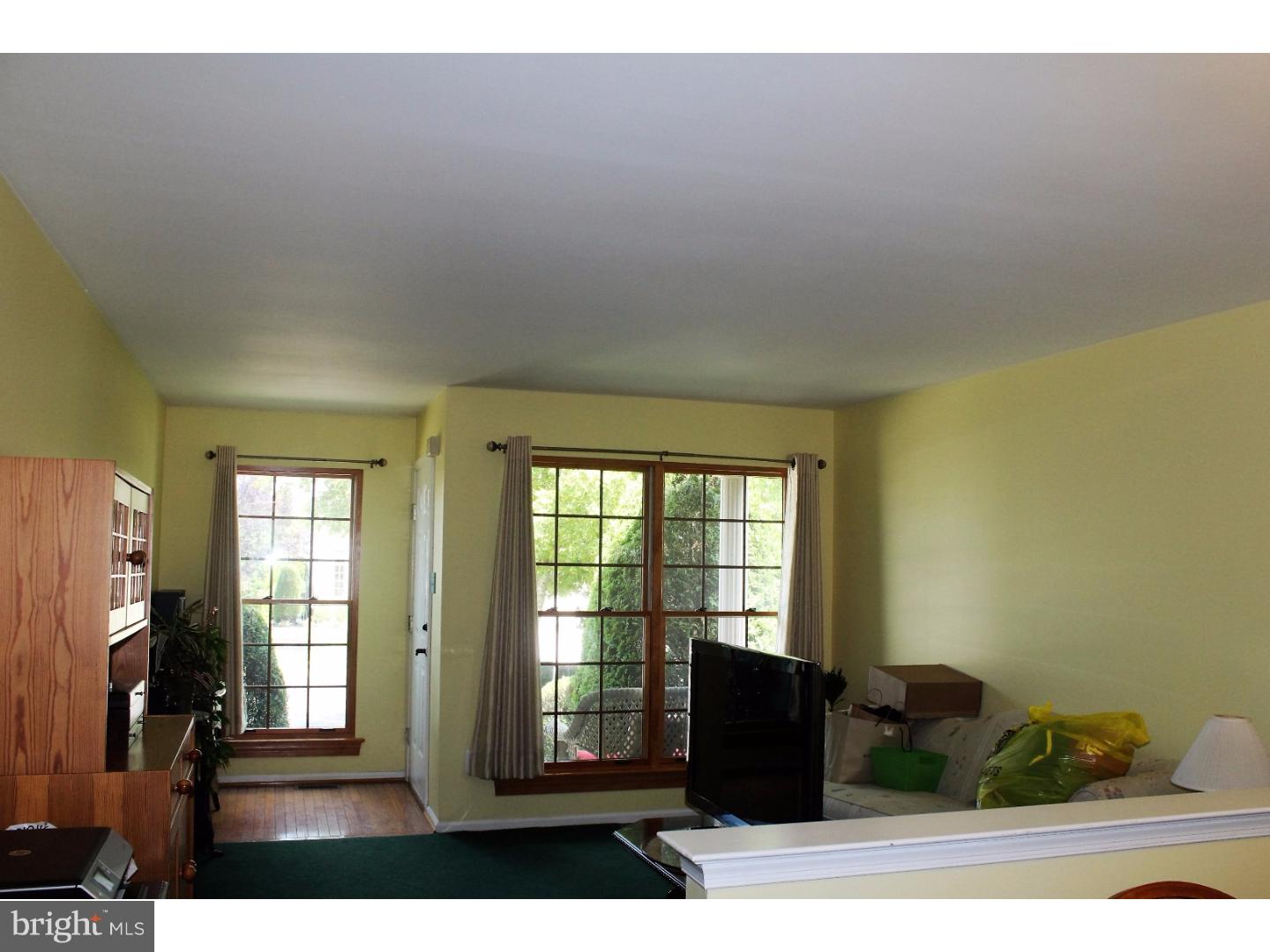 5079 Raintree Court Doylestown, PA 18902 - Photo 3 of 19 Gallery Image 3
