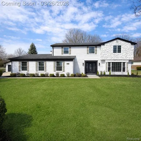 $655,000 | 7275 Old Coach Trail, Washington, MI 48094