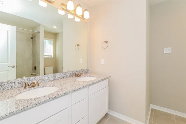 $2,349 | 9845 Crescent Cove Drive, Montgomery, TX 77356