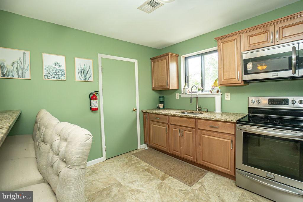 1475 Mt Holly Road, Unit N2 Edgewater Park, NJ 08010 - Photo 12 of 23 Gallery Image 12