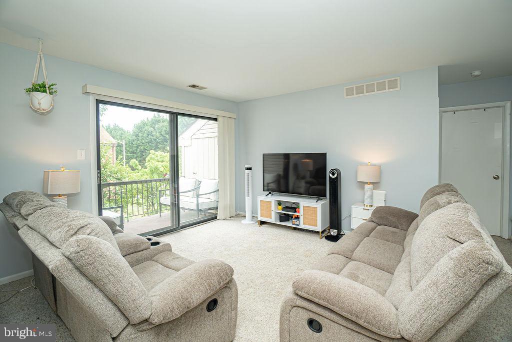 1475 Mt Holly Road, Unit N2 Edgewater Park, NJ 08010 - Photo 3 of 23 Gallery Image 3