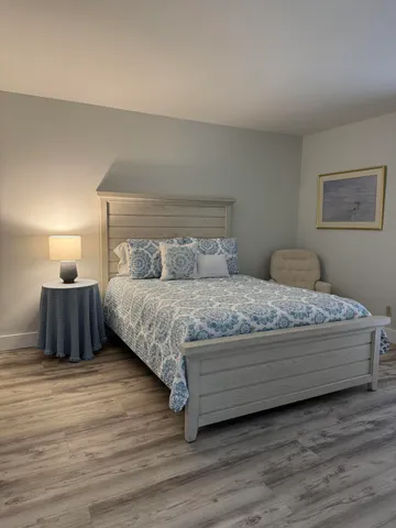 $1,700 | 48 Woodland Drive, Unit 106, Vero Beach, FL 32962