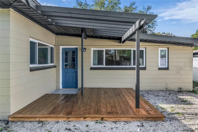 front view of house with a yard