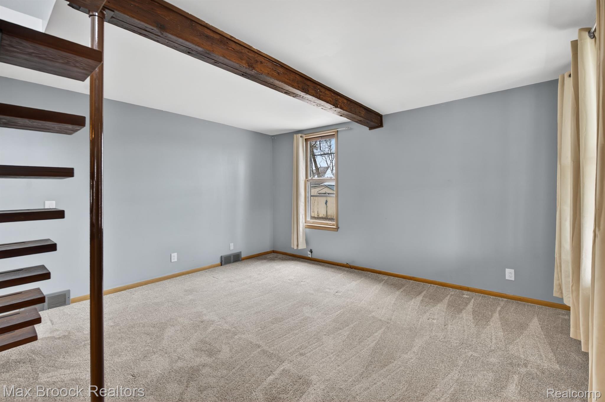 9024 Mandon Road White Lake, MI 48386 - Photo 8 of 39 9024-Mandon-Rd-WindowStill-Photography 8.jpg