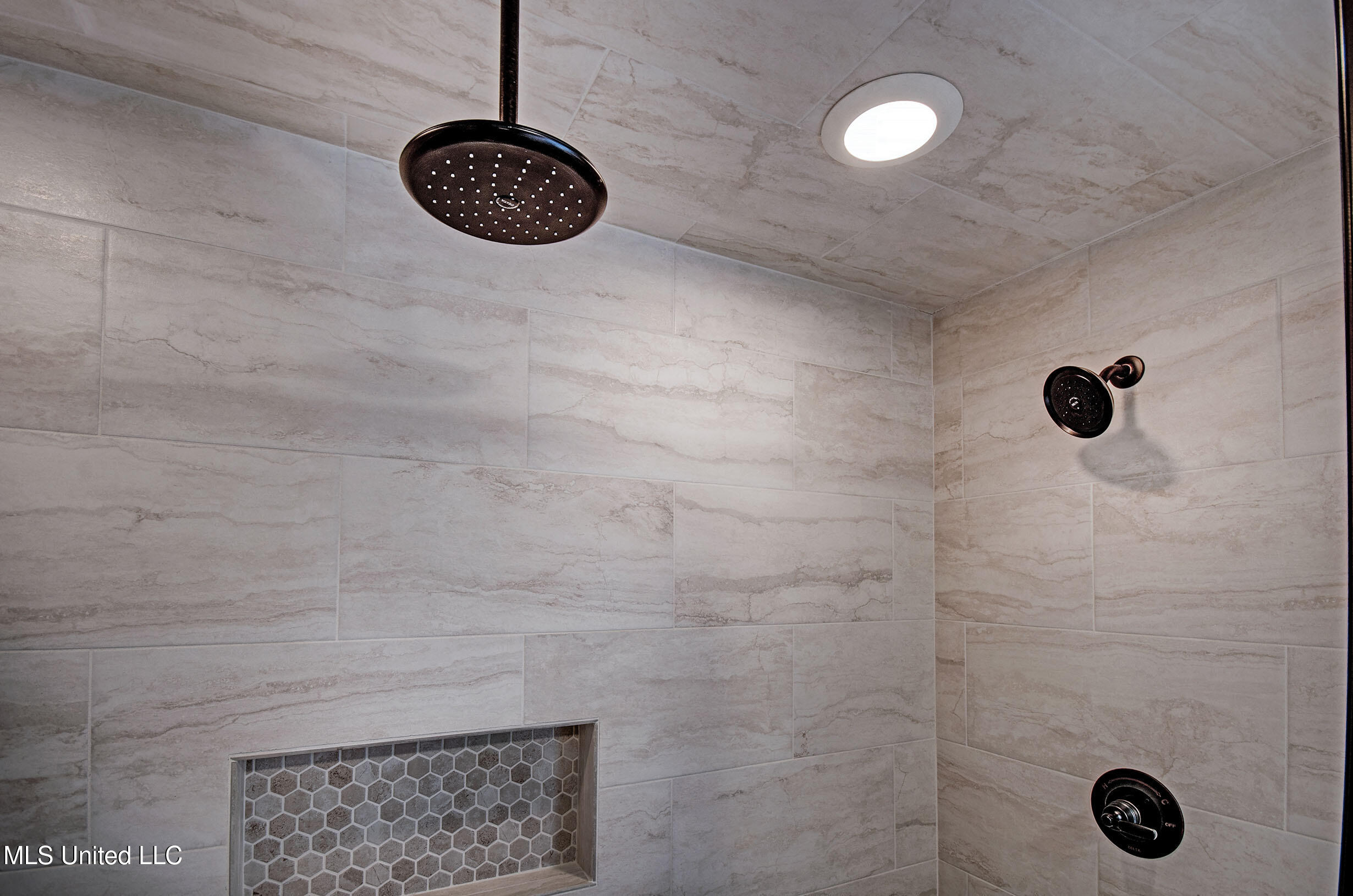 139 Chippewa Circle Jackson, MS 39211 - Photo 26 of 43 IMGP6265_6_7