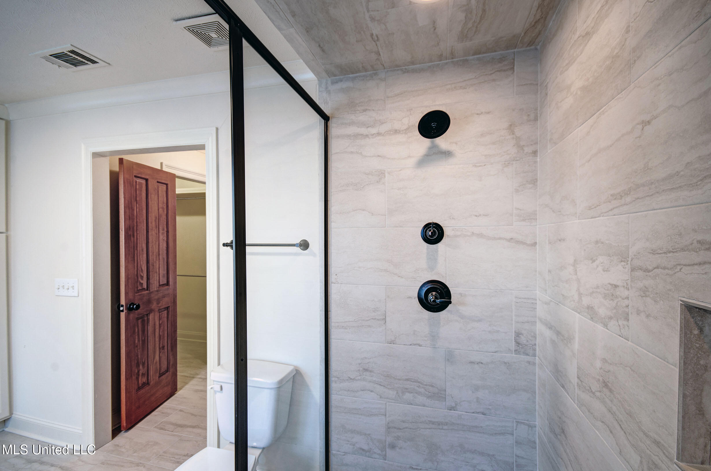 139 Chippewa Circle Jackson, MS 39211 - Photo 27 of 43 IMGP6268_69_70