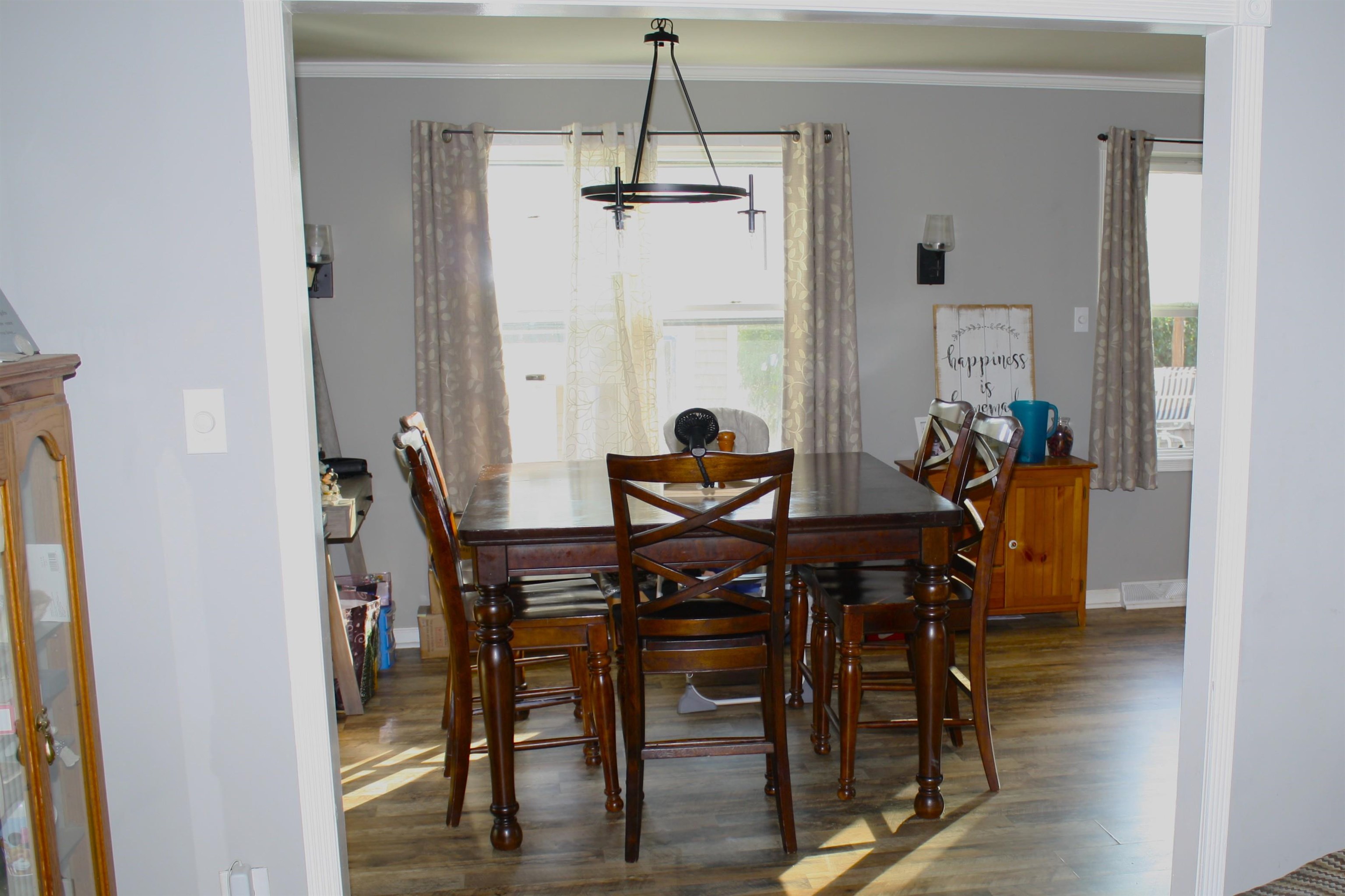 222 East Weber Avenue Villas, NJ 08251 - Photo 6 of 11 a view of a dining room with furniture and wooden floor
