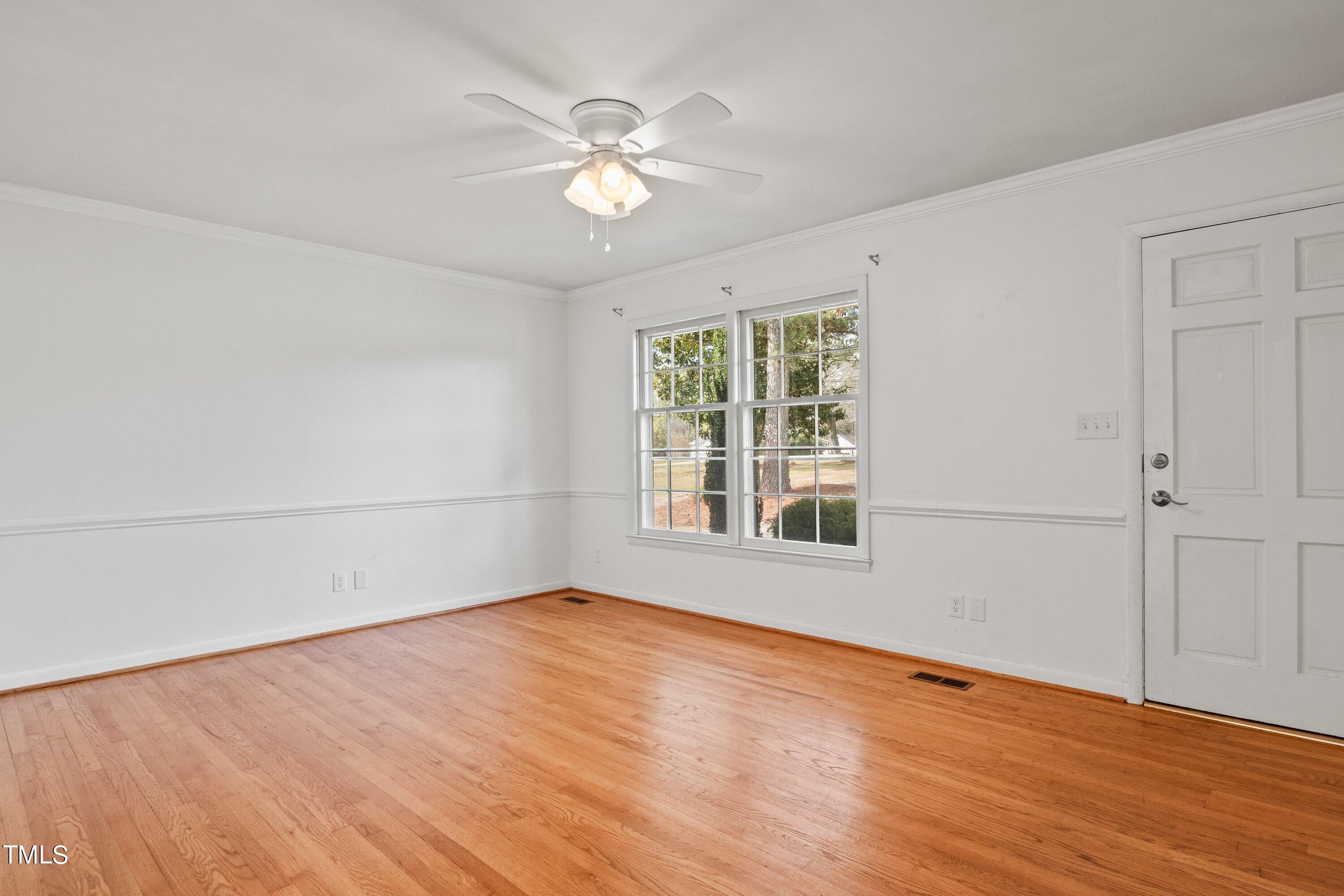 505 Bethlehem Road Knightdale, NC 27545 - Photo 5 of 32 bethlehem living room
