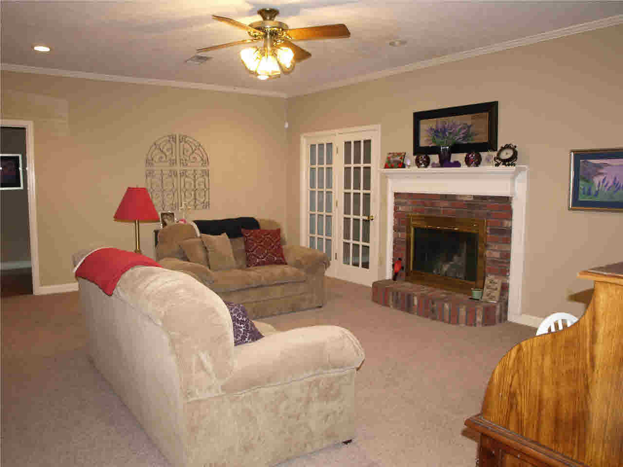 2263 Almar Road Florence, MS 39073 - Photo 6 of 20 Family room.