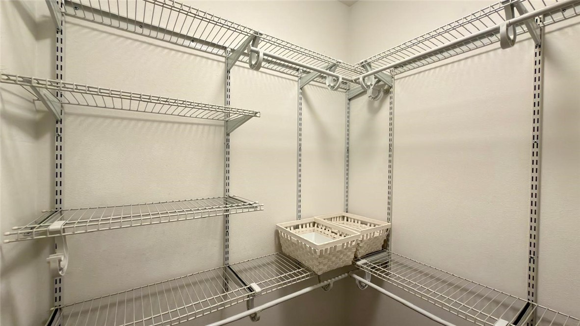 21224 West Rinaldi Chatsworth, CA 91311 - Photo 32 of 72