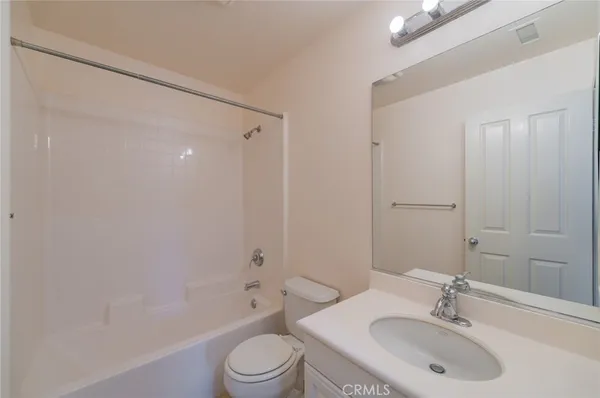 $4,000 | 65 Bell Chime, Irvine, CA 92618