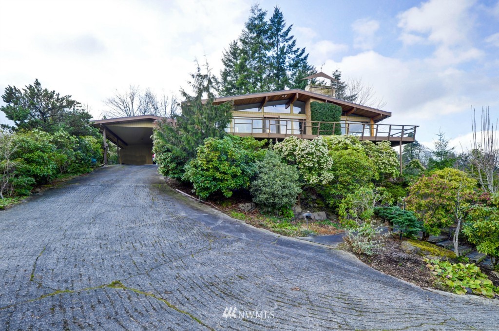 415 Seneca Avenue Northwest Renton, WA 98057 - Photo 1 of 1