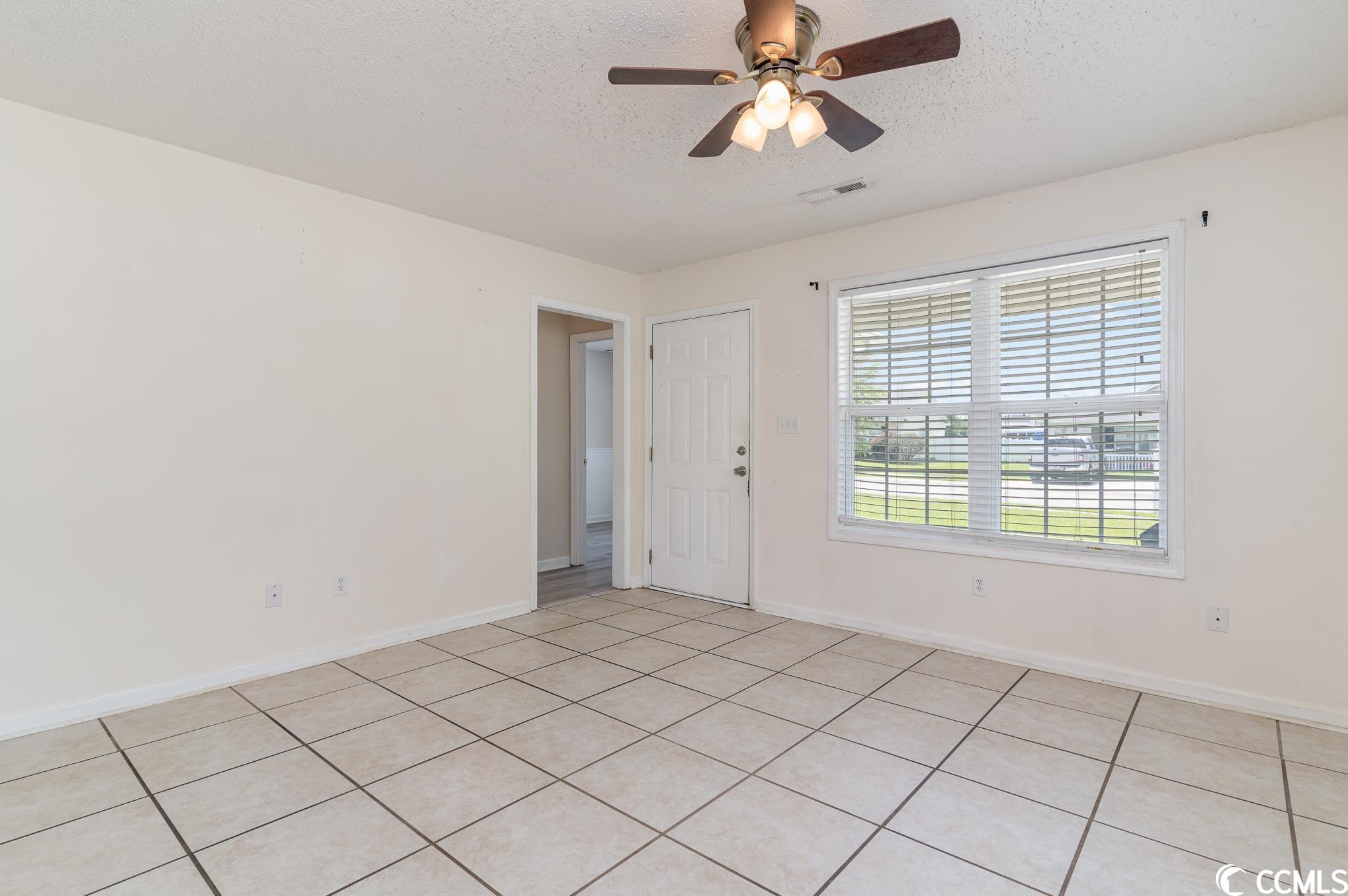 1135 Crocus Lane Conway, SC 29527 - Photo 10 of 32 Gallery Image 10