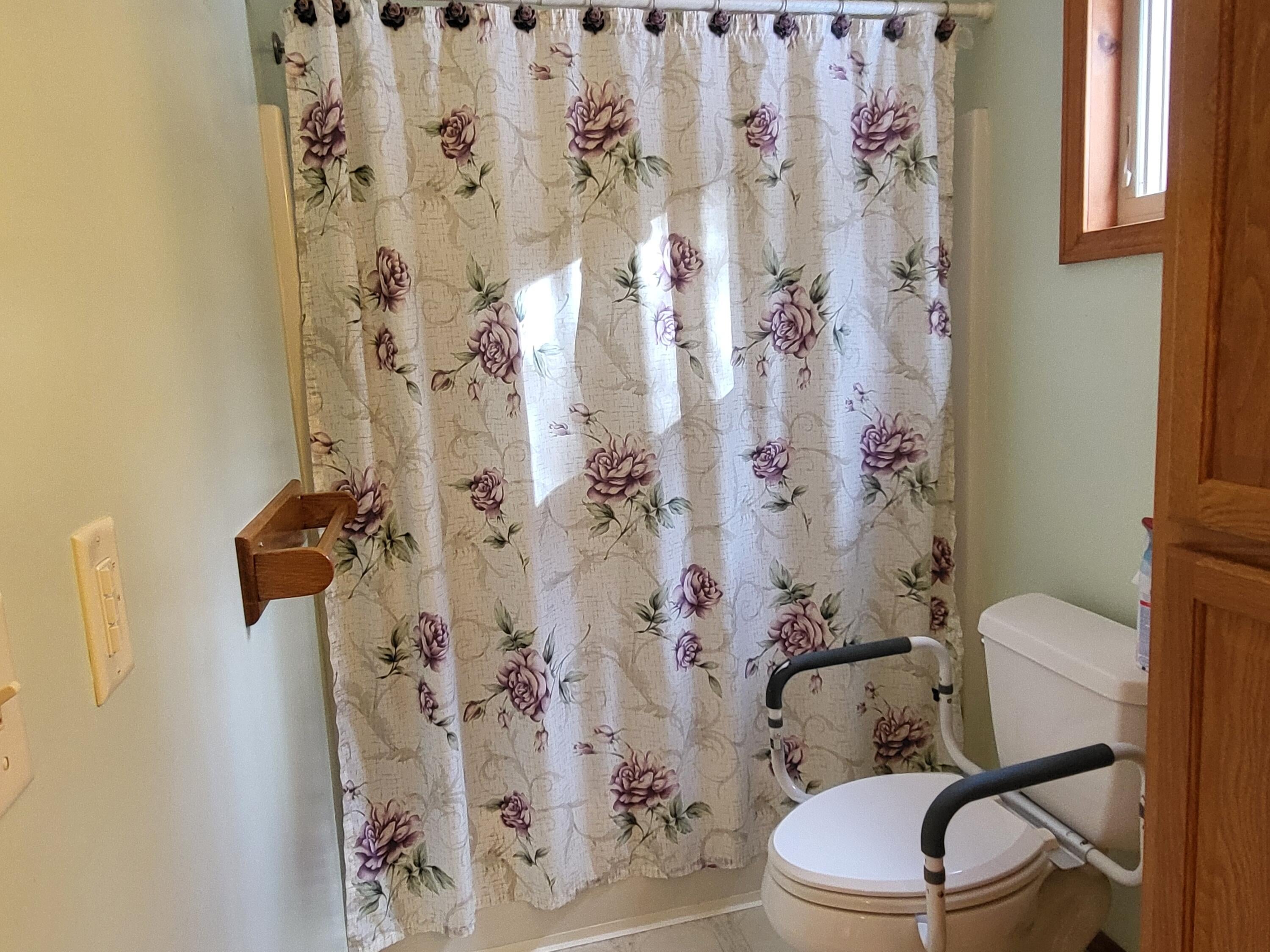 6901 South Stephan Bridge Road Roscommon, MI 48653 - Photo 24 of 82 Gallery Image 24