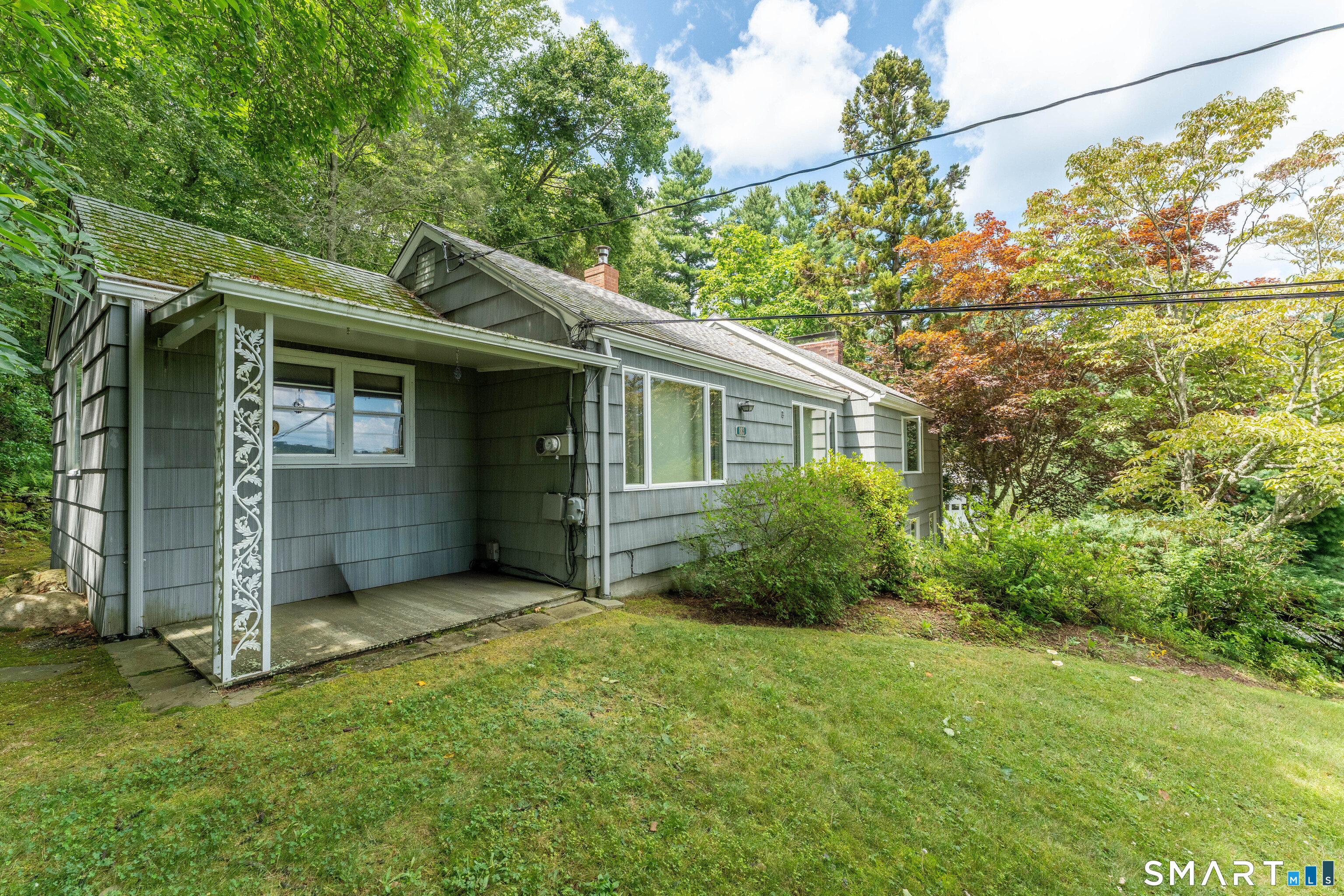 883 River Road Groton, CT 06355 - Photo 8 of 23 Gallery Image 8
