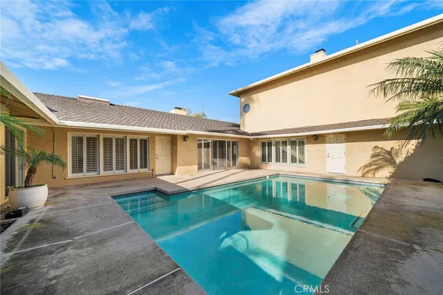 $2,350,000 | 4230 North Virginia Road, Long Beach, CA 90807