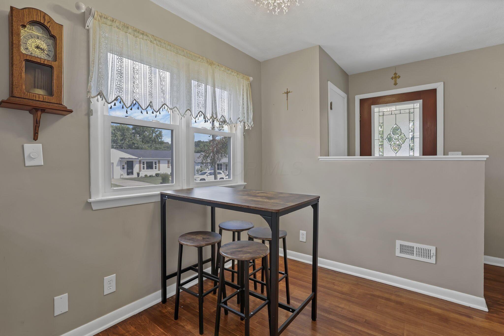1349 Wetsell Avenue Lancaster, OH 43130 - Photo 27 of 66 27-web-or-mls-_S5A6002
