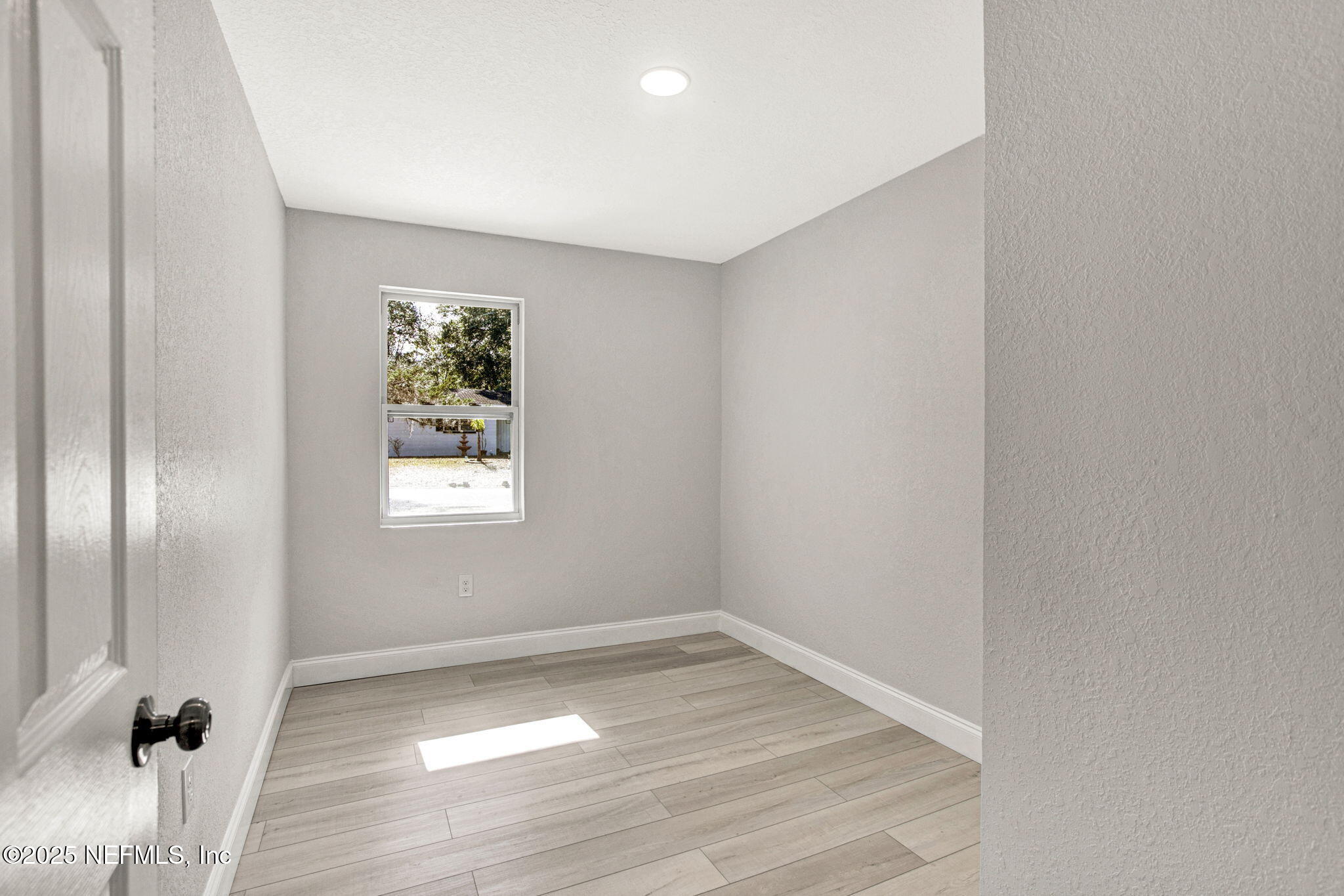 10621 Hemming Road Jacksonville, FL 32225 - Photo 15 of 30 14-web-or-mls-IMG_0066