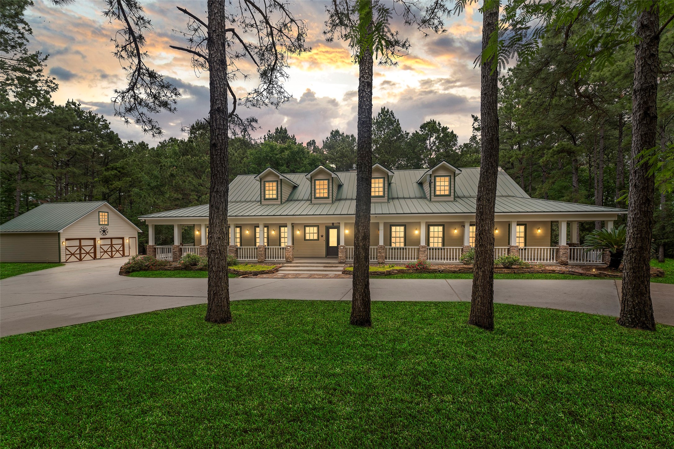 Welcome home to 519 Dodge Oakhurst- nestled amongst the trees in Huntsville, Texas!