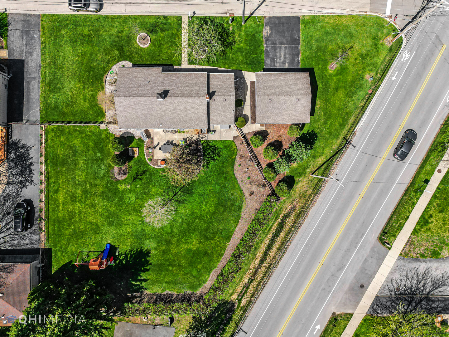 509 4th Street Lemont, IL 60439 - Photo 30 of 34 an aerial view of a house