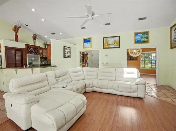 $790,000 | 8634 Whispering Willow Court, Orlando, FL 32835