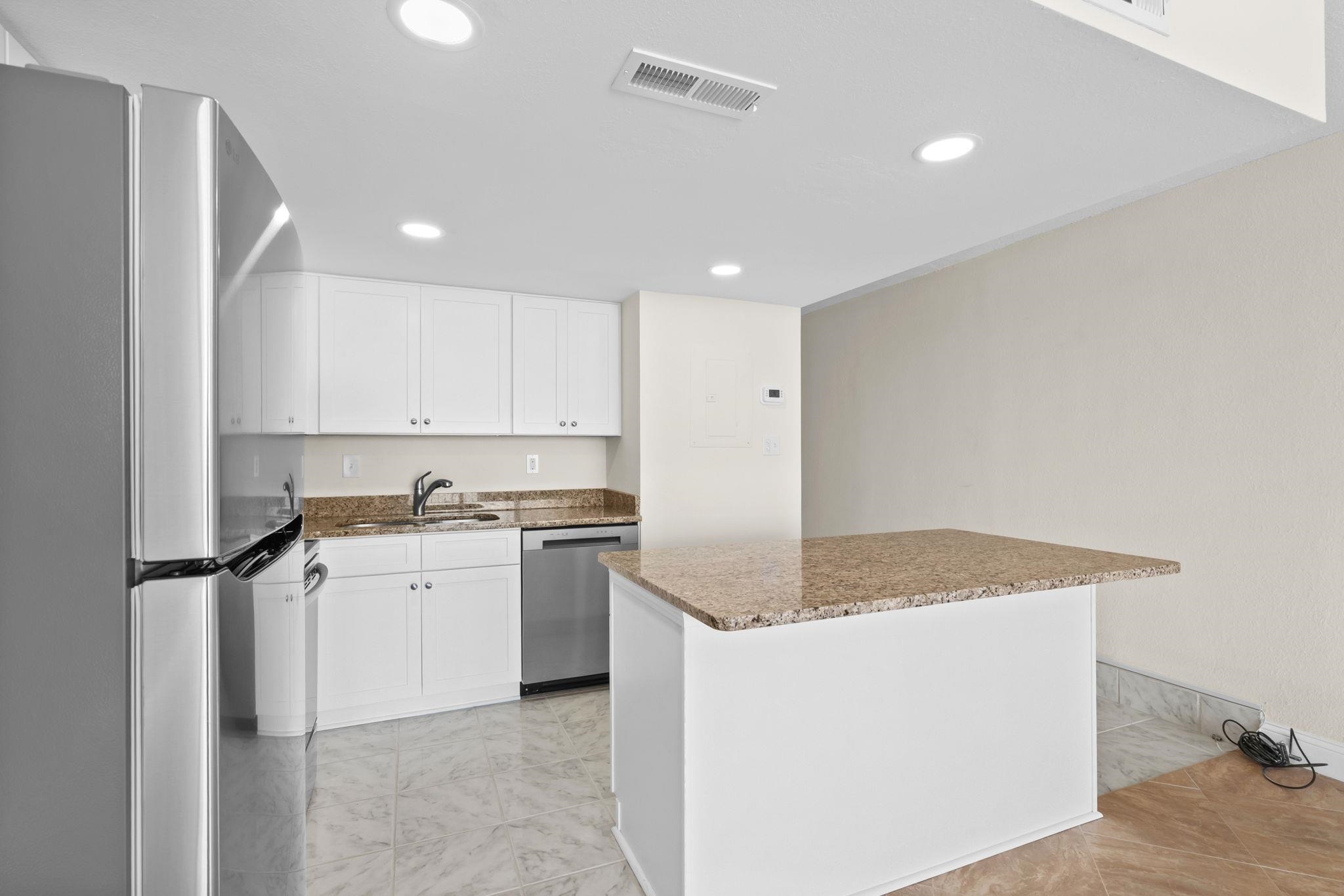 1012 North Waccamaw Drive, Unit 808 Murrells Inlet, SC 29576 - Photo 11 of 33