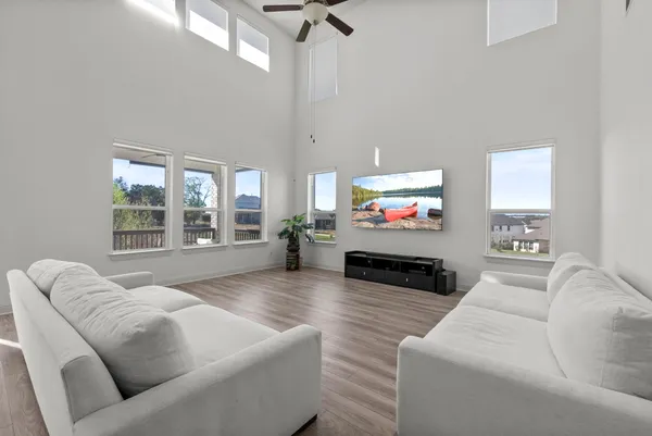 $799,999 | 713 Palamos Drive, Leander, TX 78641