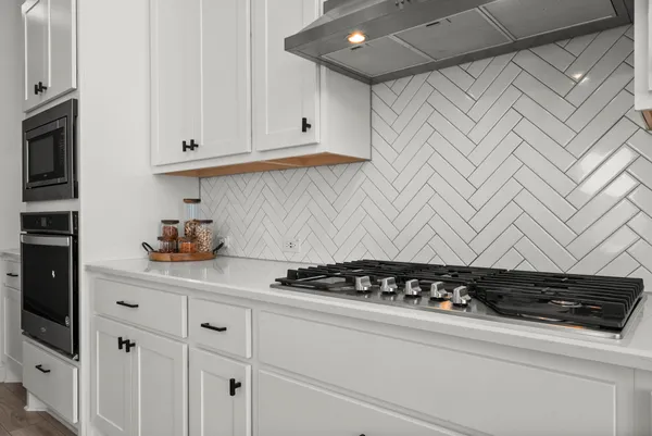 $799,999 | 713 Palamos Drive, Leander, TX 78641