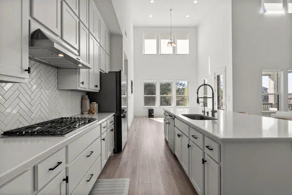 $799,999 | 713 Palamos Drive, Leander, TX 78641