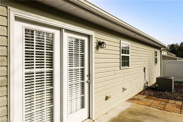 $300,000 | 5519 Misty Hill Circle, Clemmons, NC 27012