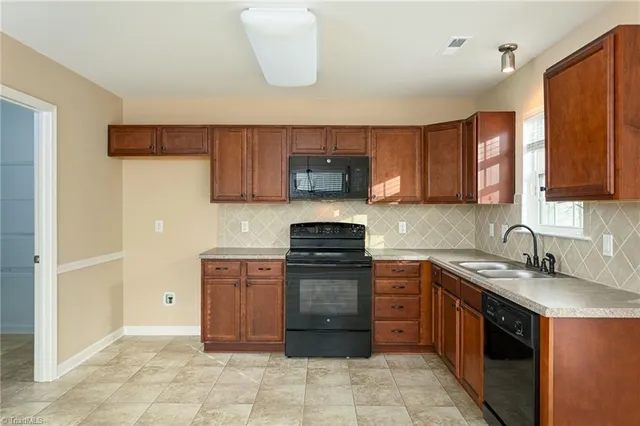 $300,000 | 5519 Misty Hill Circle, Clemmons, NC 27012