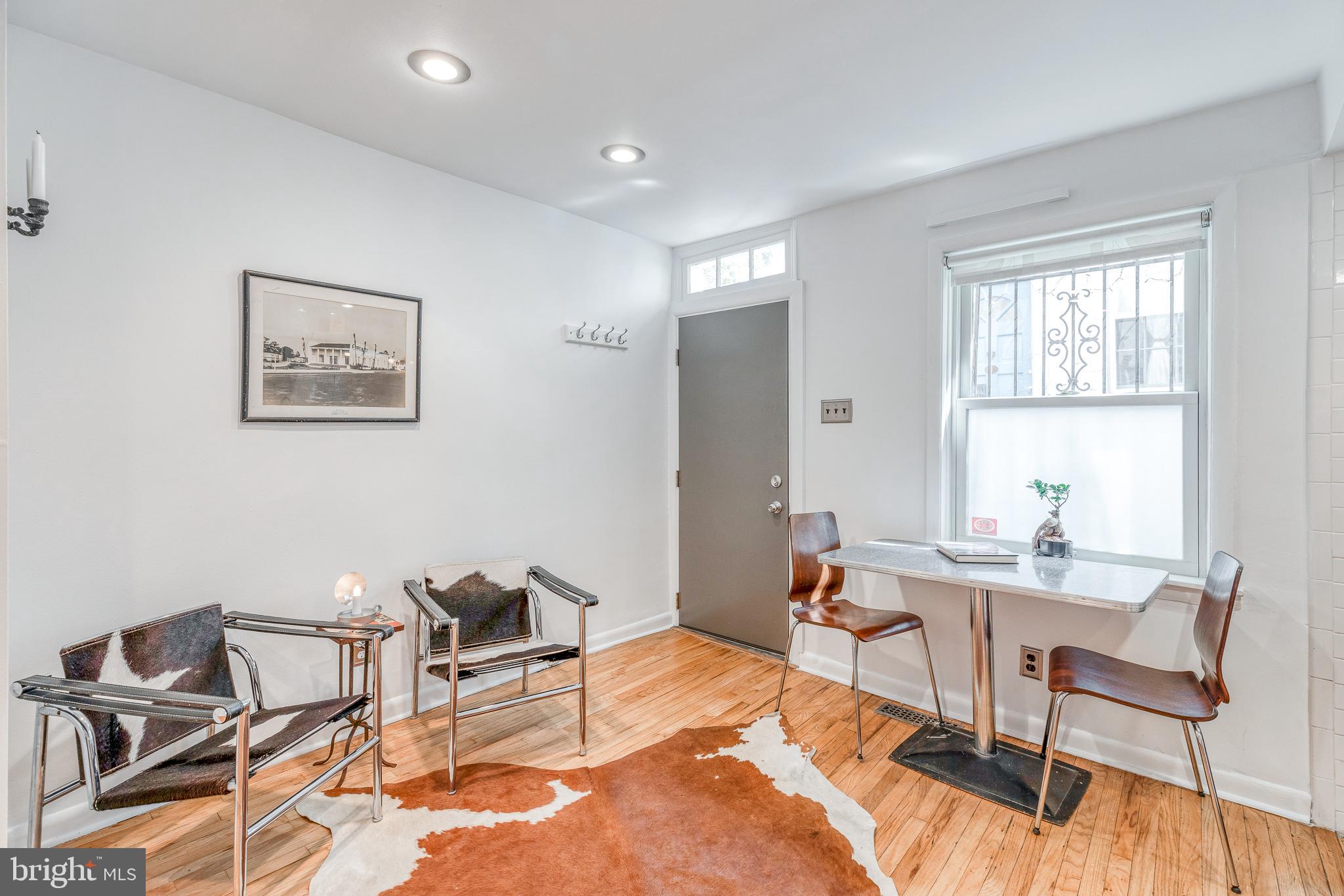 1136 Waverly Street, Unit R Philadelphia, PA 19147 - Photo 3 of 23 Ground floor.