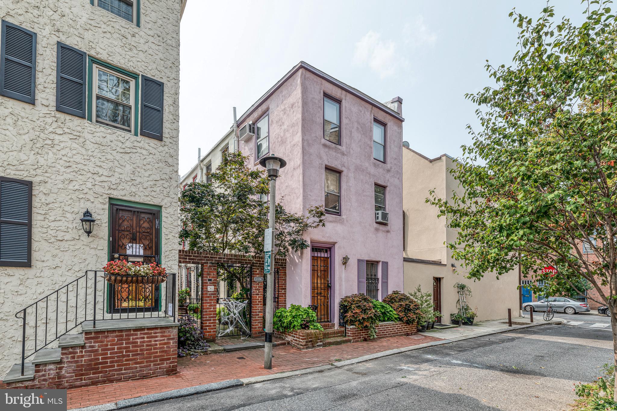 1136 Waverly Street, Unit R Philadelphia, PA 19147 - Photo 23 of 23 Waverly street facing courtyard entrance.