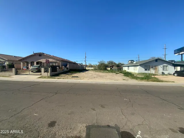 $136,000 | 8610 South Calle Maravilla, Unit 3, Guadalupe, AZ 85283