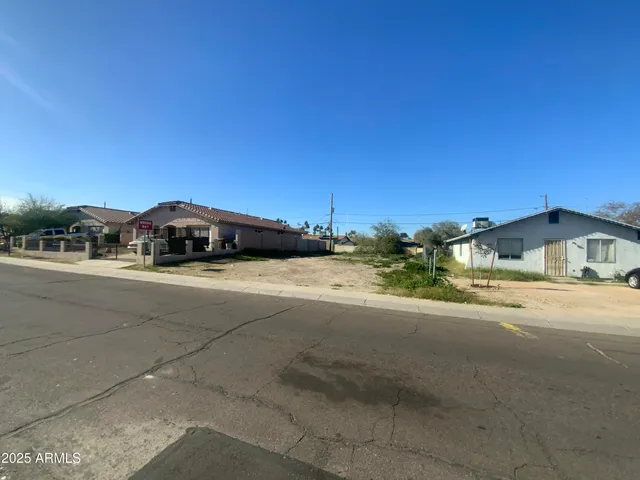 $136,000 | 8610 South Calle Maravilla, Unit 3, Guadalupe, AZ 85283