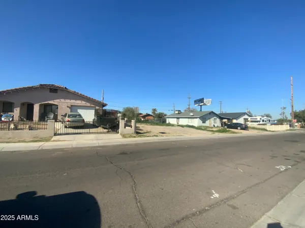 $125,000 | 8610 South Calle Maravilla, Unit 3, Guadalupe, AZ 85283