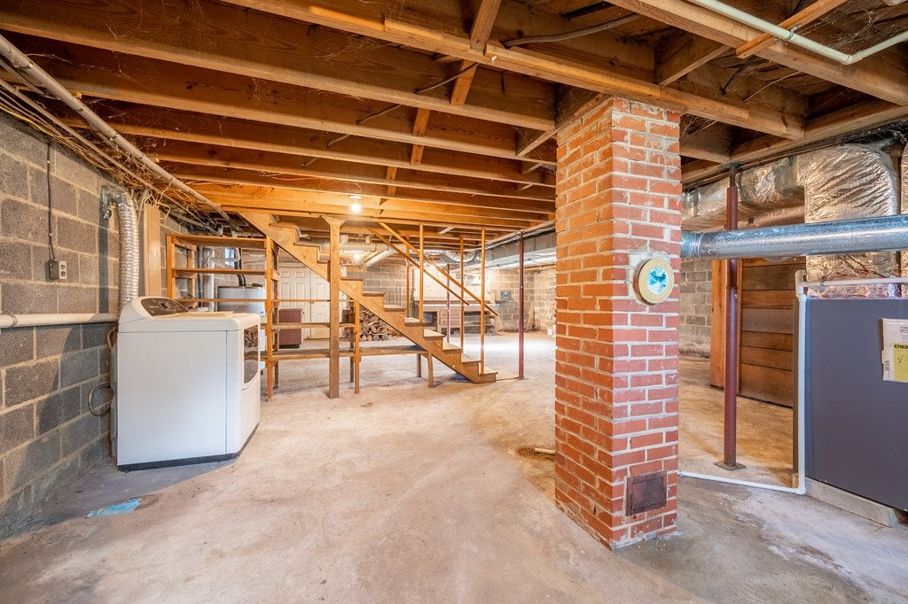 2247 Hunting Camp Road Bastian, VA 24314 - Photo 40 of 71 Gallery Image 40