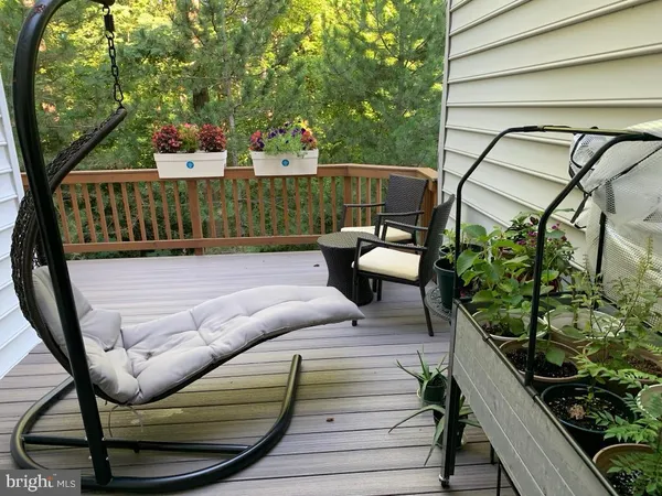 $3,900 | 12176 Bridgend Run, Fairfax, VA 22030