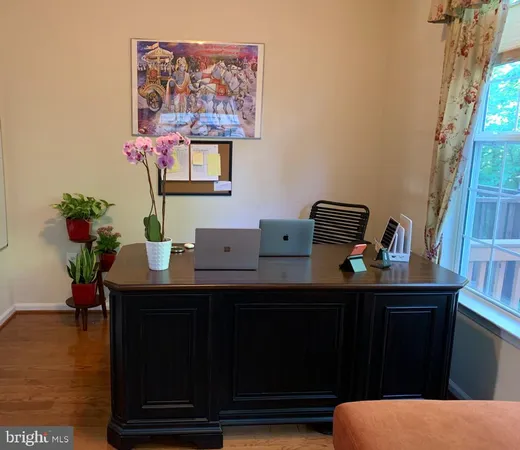 $3,900 | 12176 Bridgend Run, Fairfax, VA 22030
