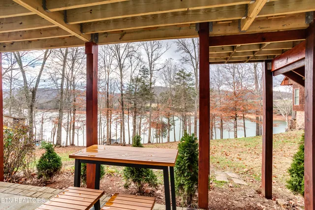 $714,900 | 157 Helms Ferry Road, Sharps Chapel, TN 37866
