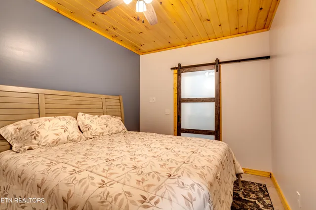 $714,900 | 157 Helms Ferry Road, Sharps Chapel, TN 37866