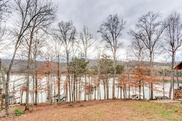 $714,900 | 157 Helms Ferry Road, Sharps Chapel, TN 37866