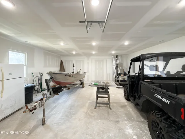 $714,900 | 157 Helms Ferry Road, Sharps Chapel, TN 37866