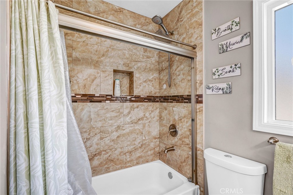 1605 251st Street Harbor City, CA 90710 - Photo 13 of 25