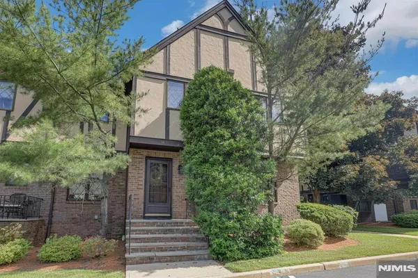$659,777 | 14 Chelsea Court, Ramsey, NJ 07446