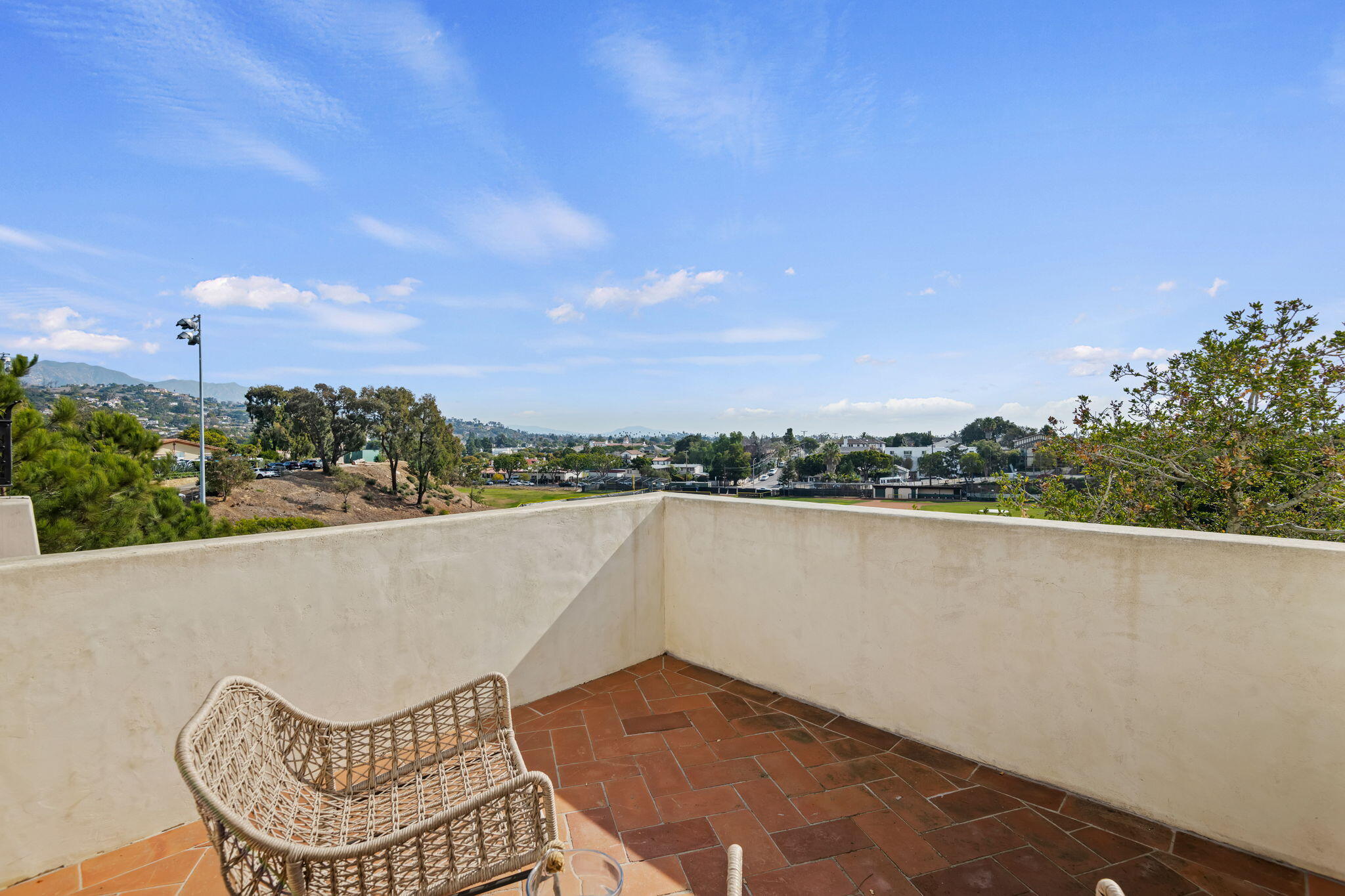 1011 Rinconada Road, Unit H Santa Barbara, CA 93101 - Photo 21 of 29 Balcony